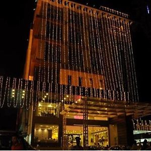 The Pearl Grand